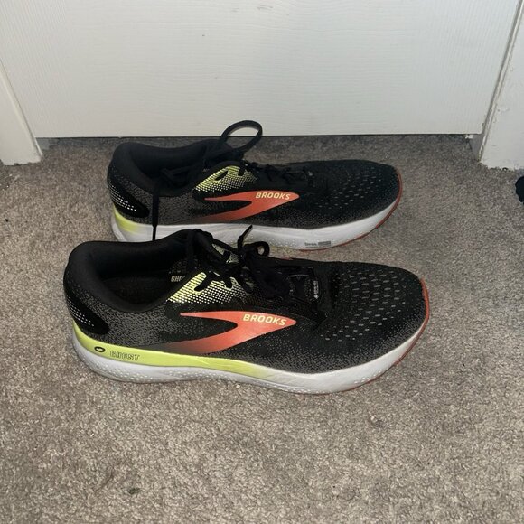 Brooks Black Ghost 16 GTX Waterproof Neutral Athletic Running Shoes Men’s 15 - Picture 2 of 8